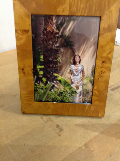 Photo Frame- 5" X 7" Brown Lacquer