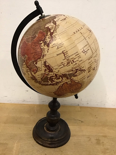 15" World Globe W/Wood Base