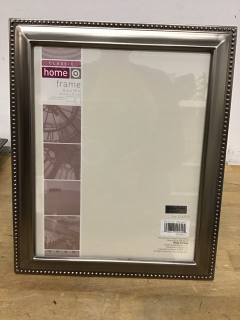 8"x10"" Pewter Beaded Trim Photo Frame