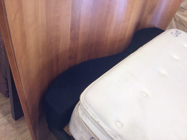 Luminare Bent Wood HB Queen Bed