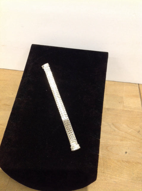 Silver Bracelet w/Magnetic Clasp