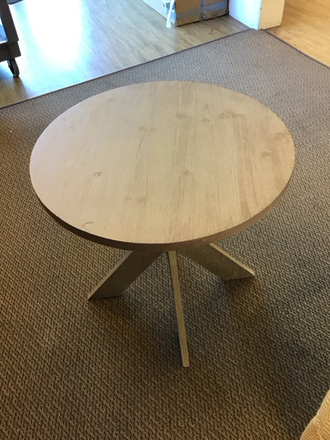 24"Rd Washed Wood Side Table