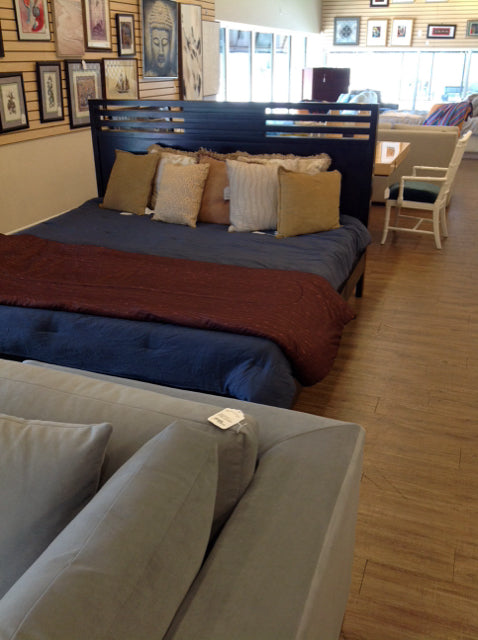 Casana Furniture Company Dark Brown King Platform Bed
