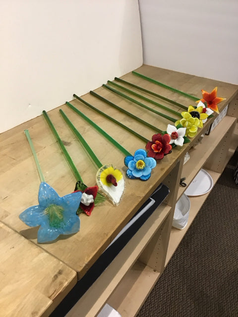 Set/10 Murano Glass Flowers w/Long Green Stems