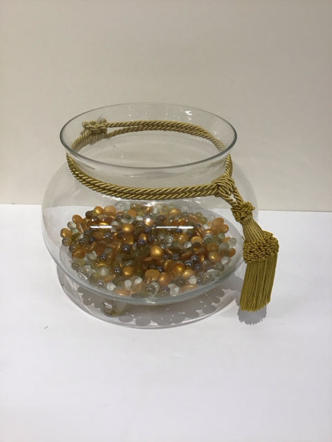 Rd Clear Glass Footed Bowl w/Tassel Marbles