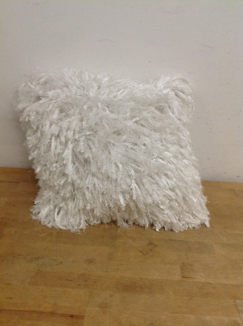 18" White Rag Ribbon Shag Pillow