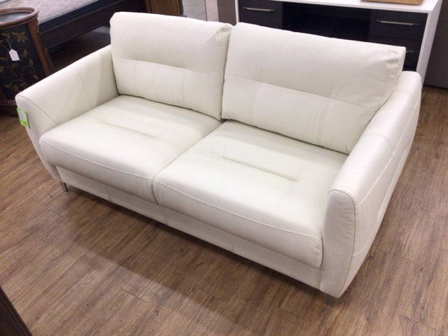 65" X 32" X 38" Luonto Queen Size White Leather Sofa Bed with Memory Foam Mattre