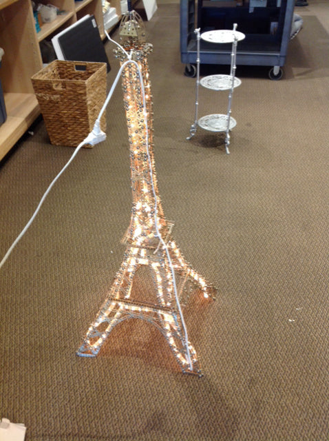 47" Lighted Eiffel Tower Erector Set