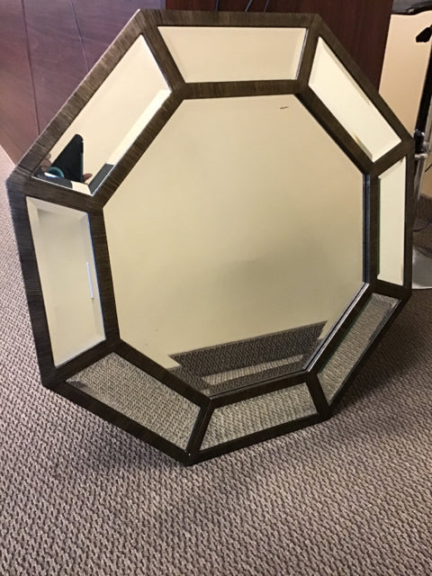 30" Octogon Mirror