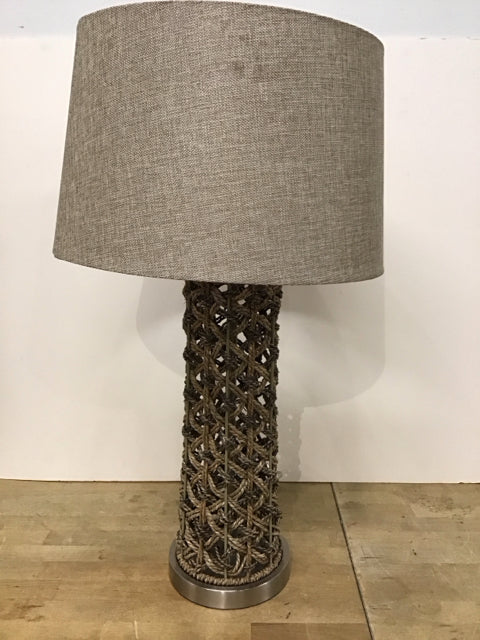 28" Jute Rope Open Weave Lamp w/Shade