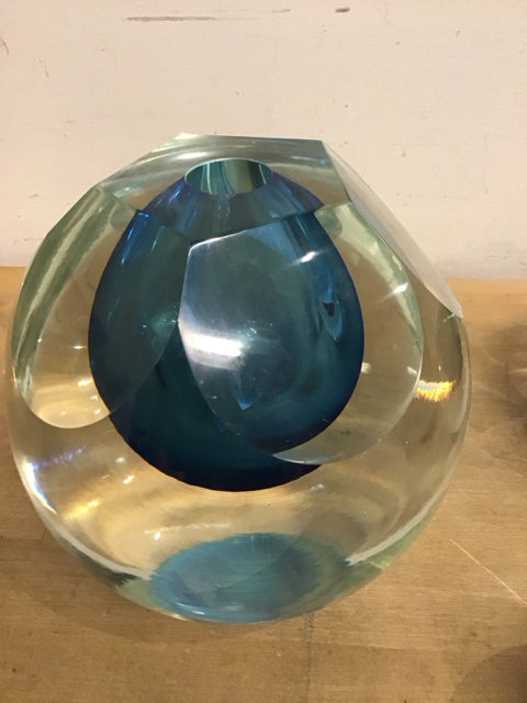 7" Global Views Azure Pentagon Vase