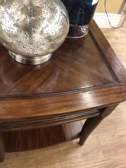 AS-IS Hammary Furniture Magellan One Drawer End Table(Blemishes On Top)
