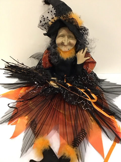 Shelf Sitter Witch w/Broom