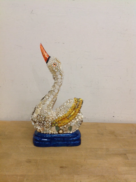 20x19 Swan "Aloof" By Susan David