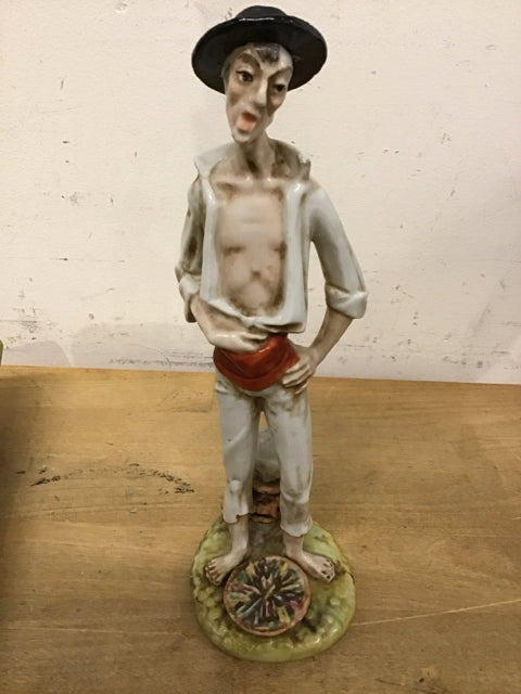 9" Sureda Don Quijote Porcelain Figurine