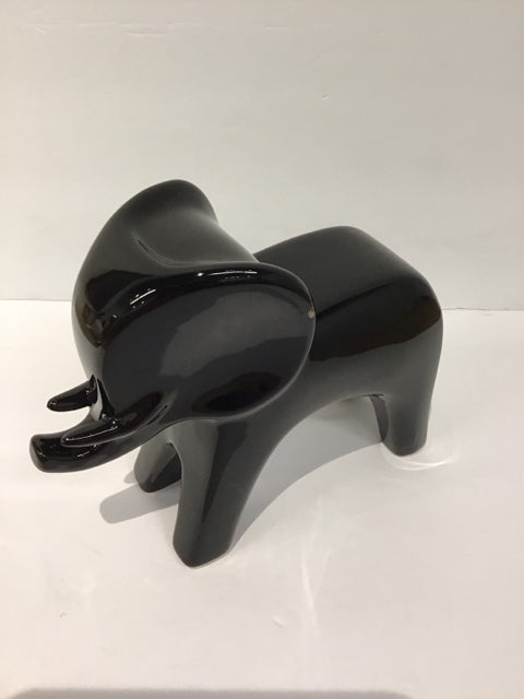 8" Black Ceramic Elephant