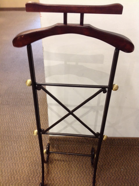 43" Metal & Wood Velet Stand