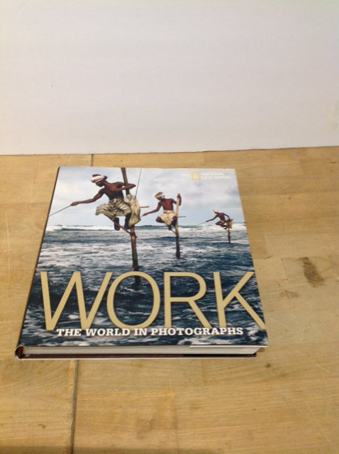 Nat Geo World of Photographs Coffee Table Book