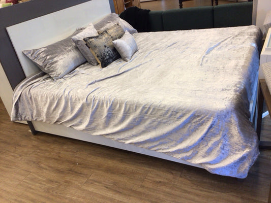 King Silver 6 PC Bedding