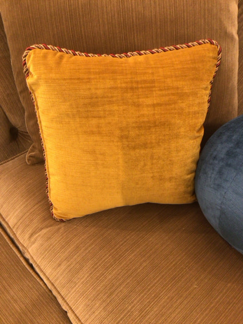 Small Square Gold Pillow W/Red & Gold Twisted Border