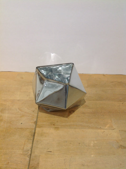 6" Silver Metal Ceramic Geometric Design Vase