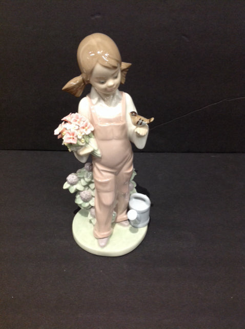 8" Lladro Girl w/Bird