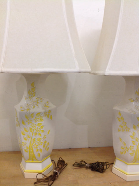 36" Pair Of Vintage White & Yellow Floral Ceramic Lamps