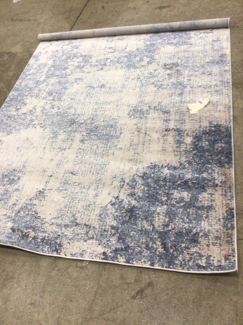 5' 3" X 7'3" Nourison Ivory/Blue Rug