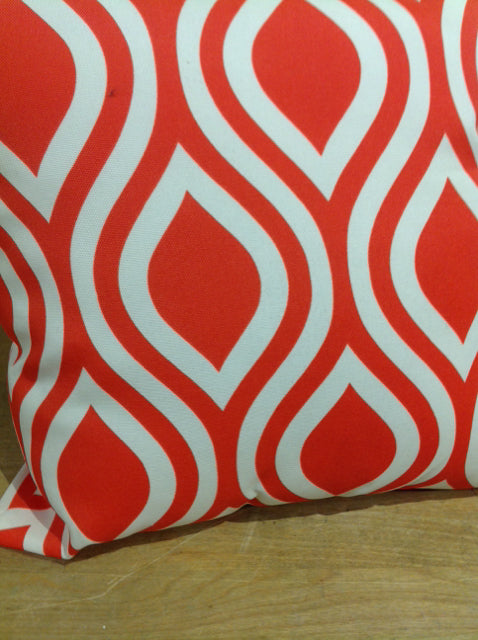 Pillow- 14" Outdoor Orange & White