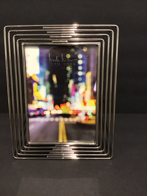5x7 Nicole Miller Silver Metal Wire Frame