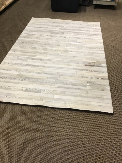 5'x9' Hair on Hide Rug
