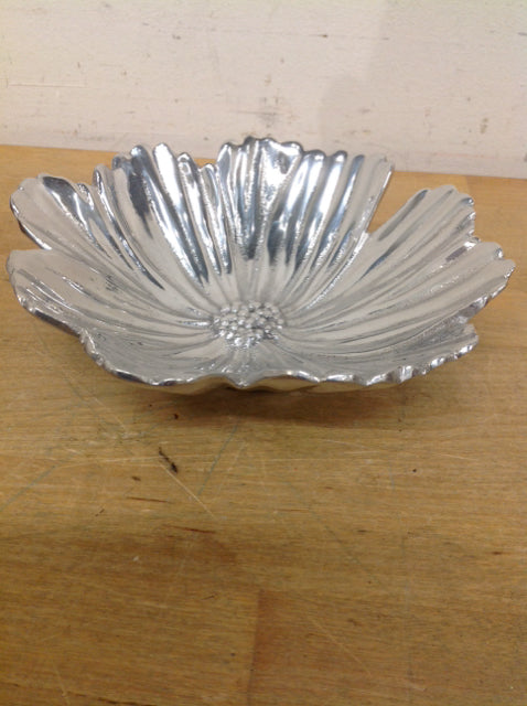 Bowl- 7" Silver Metal Flower