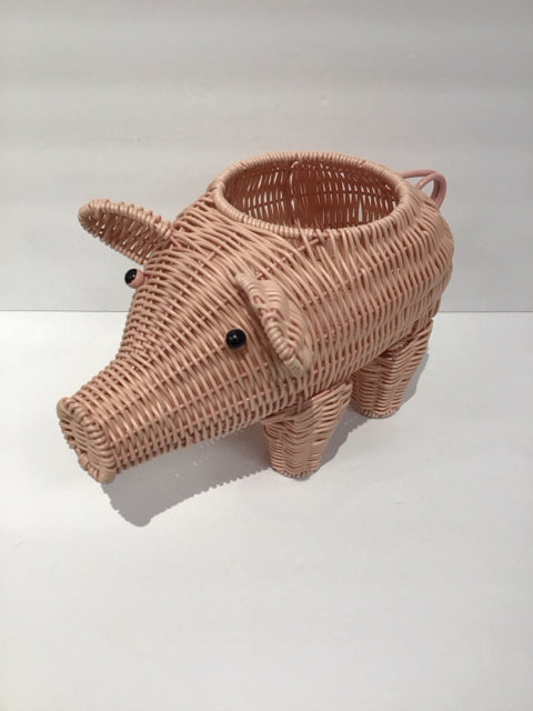 8" Pink Plastic Weaved Pig