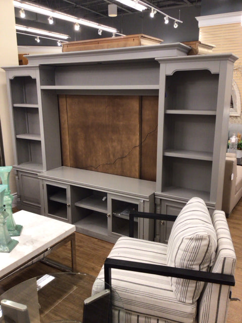Coleman Virginia Grey Entertainment Center