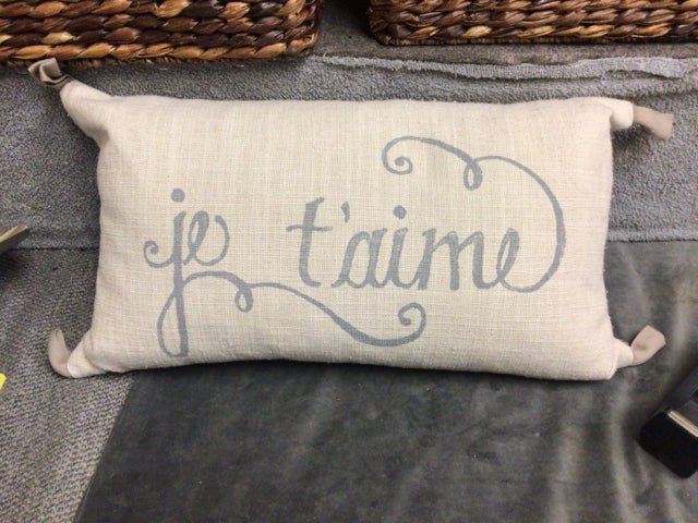 Ethan Allen Je T'aime Linen Lumbar Pillow