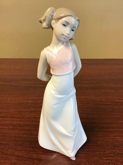 8" NAO Shy Girl