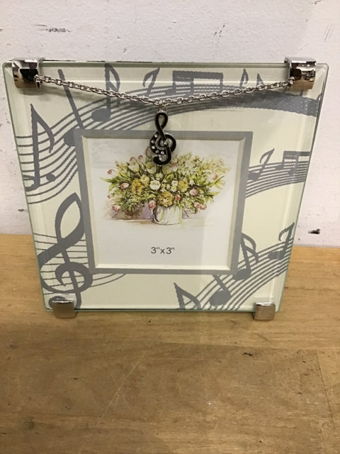 3" x 3"  Music Note Picture Frame