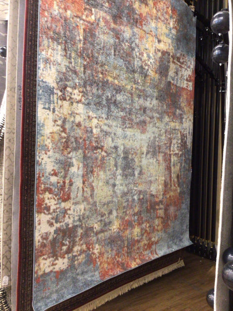 7' X 10' Multi Color Rug