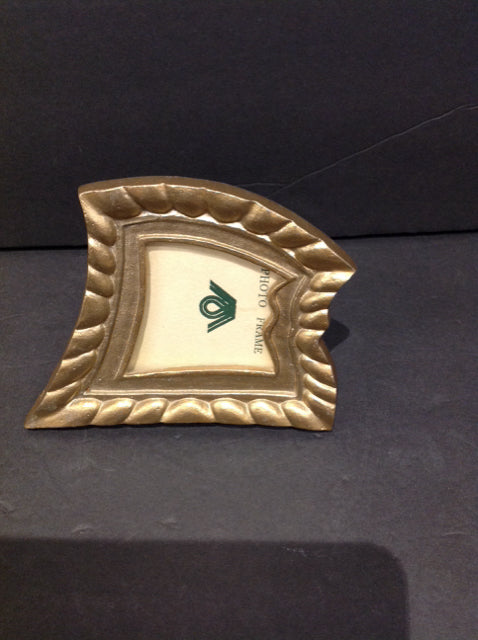 Small Gold Metal Picture Frame