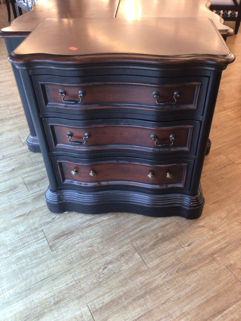 Hooker Dark Wood Three Drawer Chest