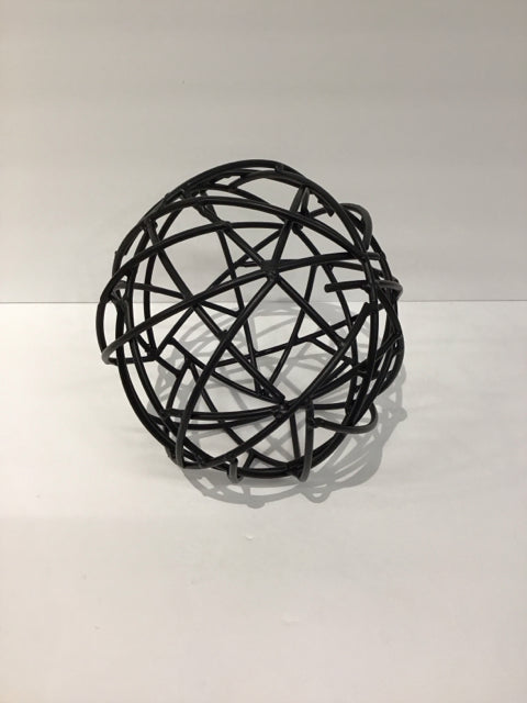 Black Metal Wire Table Decor
