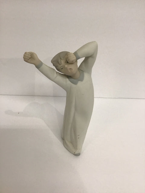 Lladro Porcelain "Boy Yawning" #4870