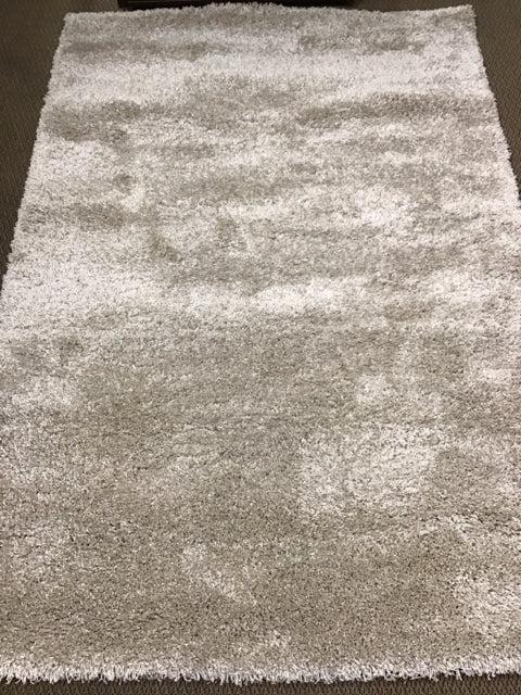 5'x7.5" High Density Beige Shag Rug