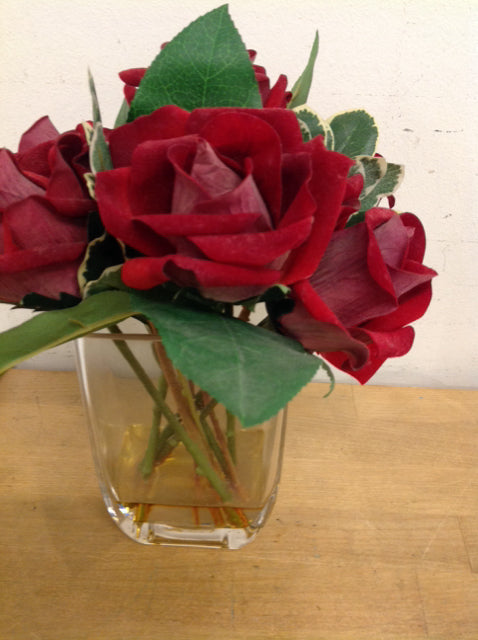 Vase- 7" Glass Vase W Red Roses