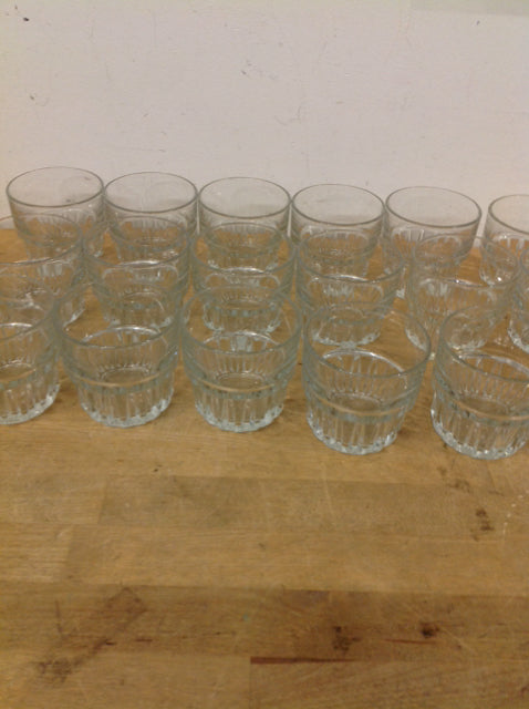 Set Of 18 Libby Rocks Glasses