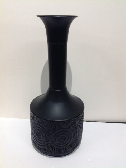 18" Black Metal Decorative Vase