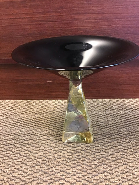 10"Hx11"W Willsea O'Brien Pyramid Black Art Glass Bowl Signed