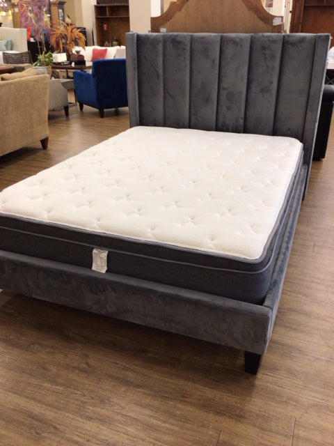 City Furniture Grey Queen Bed