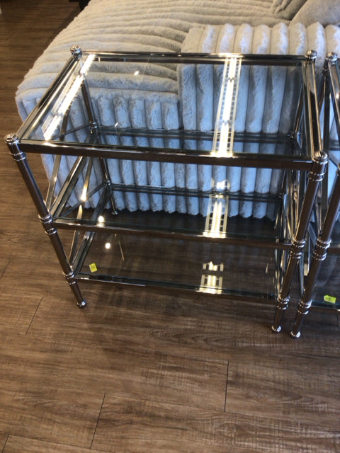 28" X 28" X 19" Ethan Allen Jocelyn End Table