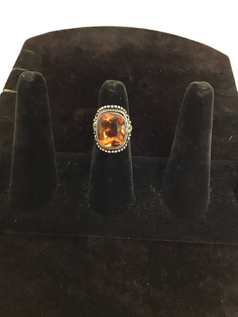 Silver Plate Ring w/Amber Style Crystal